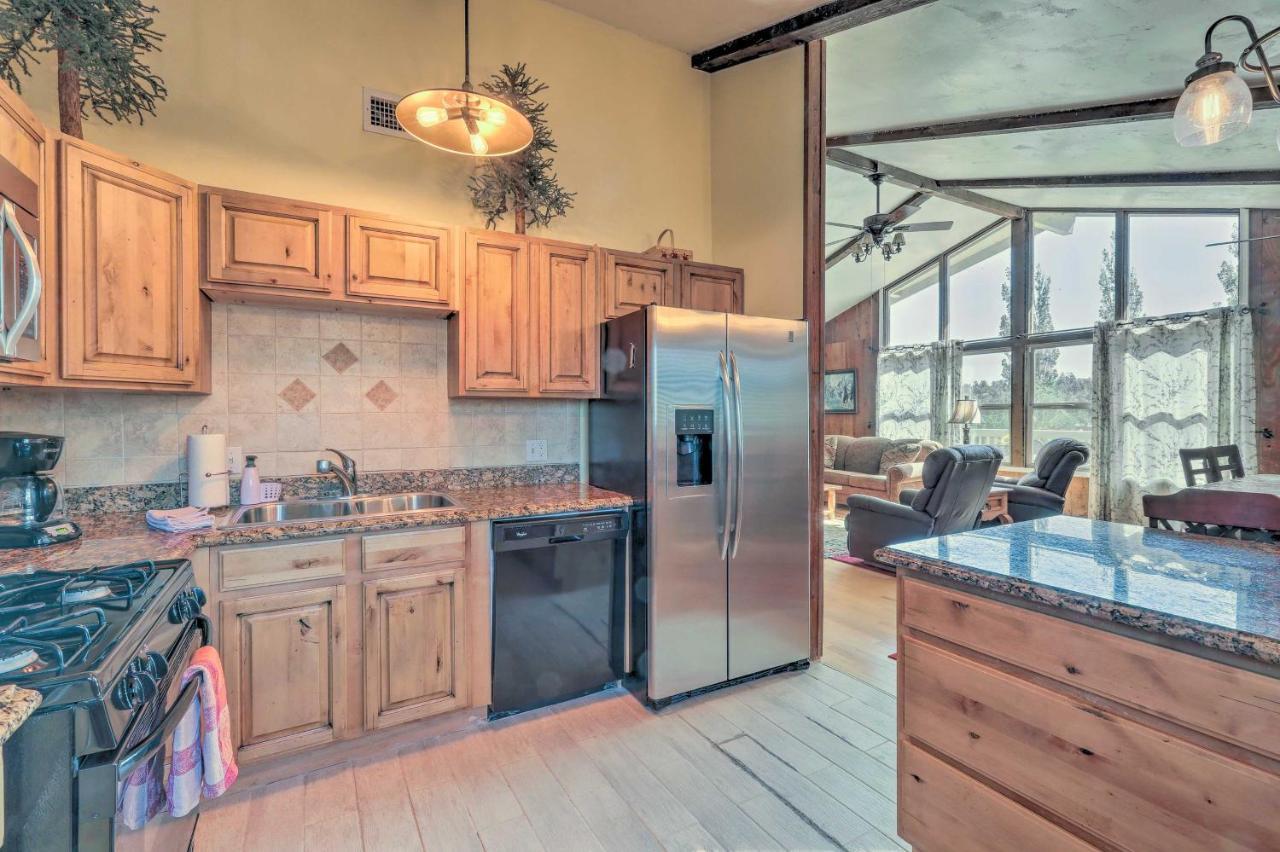 Flagstaff Townhome - Walk To Country Club And Pools! Ngoại thất bức ảnh